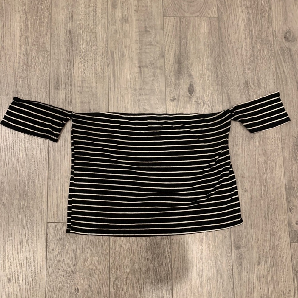 Black and white striped off the shoulder crop top